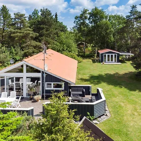 M17026-vaeggerlose-tiliavej-12 Holiday home *